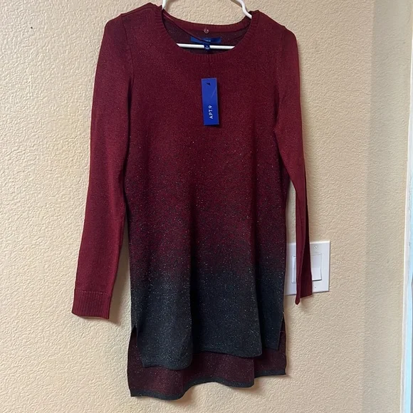 Top - Picture 3 of 6